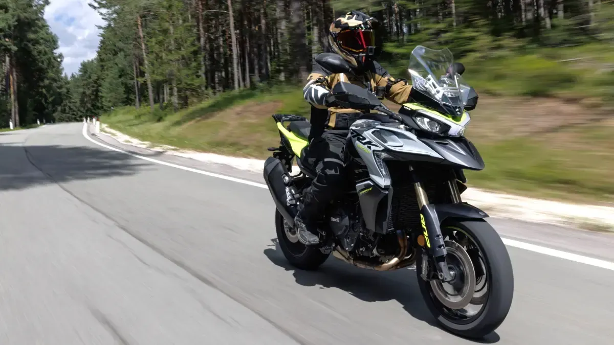 Prueba de las Benelli TRK 902 Xplorer y Stradale: dos maneras de conquistar las Dolomitas