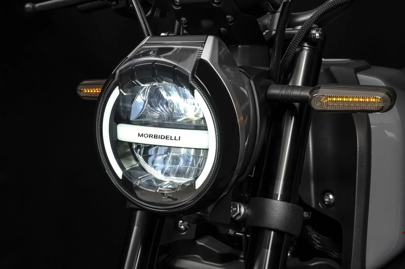 Morbidelli saca una moto 125 retro-naked que quiere romper el segmento