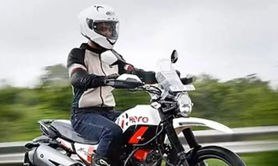 Hero MotoCorp celebra un millón de motocicletas vendidas en Latinoamérica: un millón de motos, un millón de historias