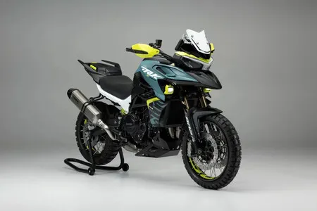 Las trail chinas quieren reventar el mercado. Lo nuevo de Benelli viene con 95 CV, aroma italiano y un precio que parece broma