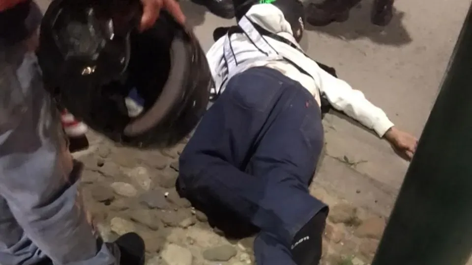 Ángel, de 19 años, murió tras derrapar su Italika en el bulevar Aristóteles; iba a máxima velocidad